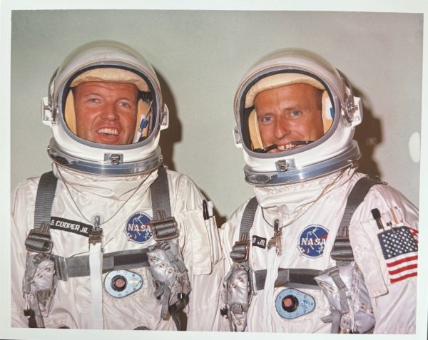 Gemini 5 Vintage Crew Photo - Cooper, Conrad